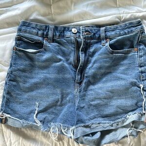 American Eagle jean short